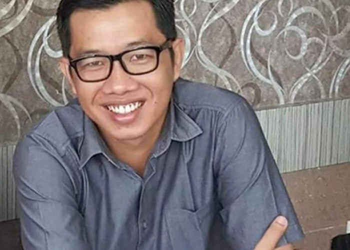 Catatan Etik Berita Keributan Oknum Guru-Siswa di SMK Tanjabtim