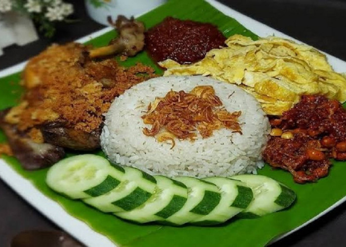Sekilas Mirip Nasi Uduk: Inilah Nasi Gemuk, Menu Sarapan Gurih Khas Jambi yang Bikin Nagih