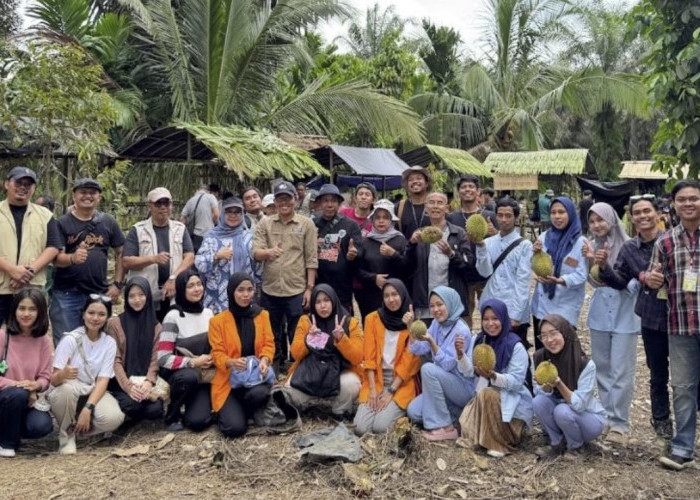 UNJA dan Desa Teluk Adakan Festival Durian 2025