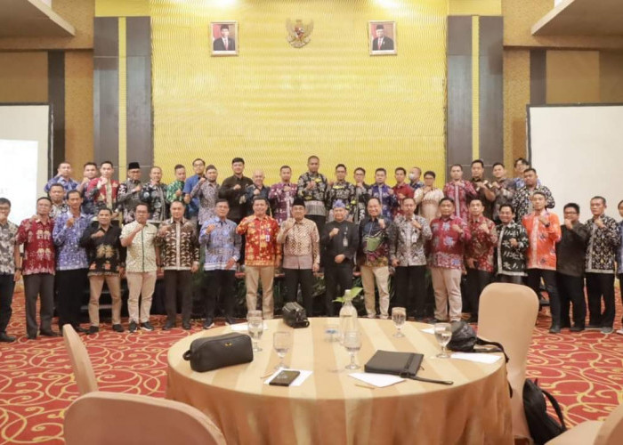 Bupati Tanjabbar Buka Kegiatan Pendampingan Teknis Penginputan Aplikasi E-Sakip di Bandung