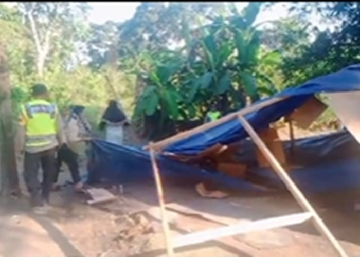 Heboh Emak-emak di Muaro Jambi Hancurkan dan Bakar Basecamp Narkoba 