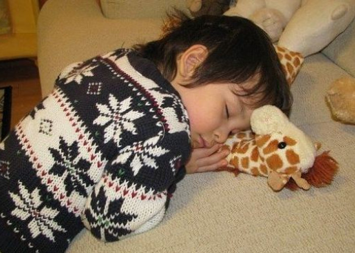 Cara Aman Agar Balita atau Anak Tidur Tidak Larut Malam, Lakukan 12 Langkah Ini