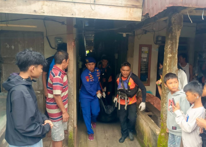 Pulang Kerja Tak Pernah Sampai Rumah, Perahu Tenggelam di Sungai Pengabuan: 1 Pekerja Tewas, 1 Hilang