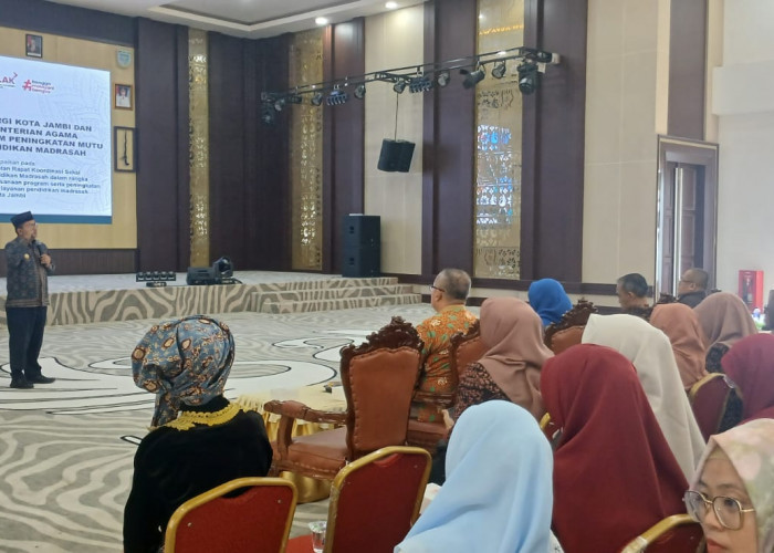 Pemkot Jambi Perkuat Pendidikan Madrasah, Aset hingga Perlindungan Guru Jadi Perhatian
