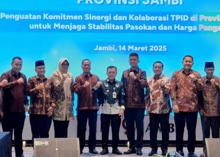 Gubernur Al Haris Pimpin High Level Meeting TPID Jambi 2025 untuk Kendalikan Harga Pangan