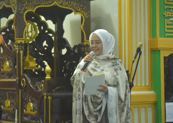Pj Wali Kota Jambi Pimpin Safari Ramadan Pemkot Jambi dan Salurkan Hibah Masjid