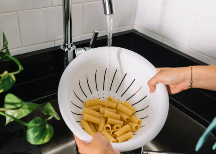 Ini Dia 6 Bahan Makanan yang Tidak Boleh Dicuci Sebelum Dimasak