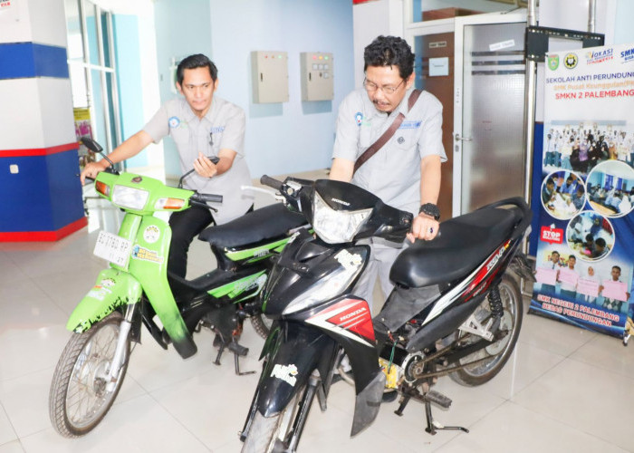 Program Electric Vehicle Support PLN UID S2JB Raih Penghargaan Dari Dinas Pendidikan Provinsi Sumatera Selatan