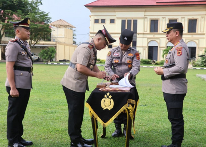 10 Jabatan Penting di Polresta Jambi Resmi Berganti, Ini Daftar Pejabat Baru yang Dilantik Kapolresta