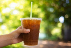 Hobi Minum Es Teh Manis Saat Buka? Hati-Hati, Risiko Jantung Bisa Mengintai!