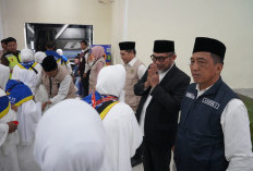 Sekda Sudirman Doakan Jemaah asal Jambi Jadi Haji Mabrur