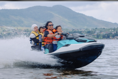 Main Jetski di Danau Alahan Panjang Jadi Favorit Wisatawan, Segini Tarif Sewanya