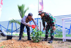 Polda Jambi Tanam Bambu dan Pohon Produktif, Kenapa Pilih Tanaman Bambu?