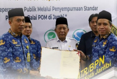 Sah! Kantor Pertanahan Kota Jambi Serahkan Sertifikat Tanah BPOM Jambi 