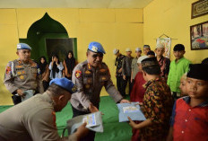 Jelang HUT Propam Polri ke-24, Bid Propam Polda Jambi Turun ke Jalan dan Datangi Panti Asuhan