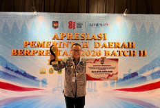 Wako Alfin Raih Apresiasi Terbaik II Kategori Akses Penduduk Terhadap Layanan Pendidikan Regional Sumatera