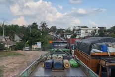 Macet Parah 35 Km di Jalintim Palembang–Jambi, Truk Patah As Jadi Pemicu