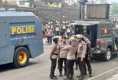 Aksi Unjuk Rasa di Kantor Gubernur Jambi, Dit Samapta Polda Jambi Kerahkan Dukungan untuk Polresta