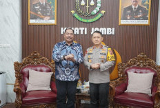 Kajati Jambi Terima Kunjungan Silaturahmi Kapolda Jambi