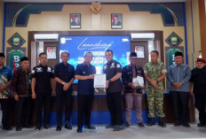 Bupati Muaro Jambi Luncurkan Barcode Kotak Amal, Donasi Kini Bisa Lewat QR Code