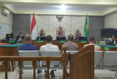 Jalani Sidang Korupsi Dana BOS SMAN 2 Bungo, Empat Terdakwa Tak Ajukan Eksepsi 