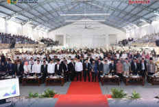 Serahkan Lebih dari 1.000 Sertipikat Tanah Wakaf dalam ICOP 2026, Menteri Nusron Minta Penerima Jadi Pionir Pe