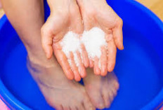  Kaki Bebas Bau dan Sehat dengan Air Garam