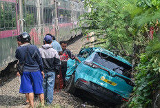 Mitos atau Fakta? Mobil Listrik Mati di Rel Kereta Akibat Medan Magnet, Pakar ITB Buka Suara