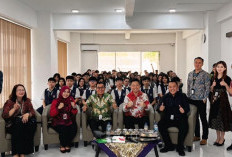 Generasi Muda Lebih Cerdas Finansial, Danamon Gelar Literasi Keuangan dan Revitalisasi Perpustakaan di Jambi