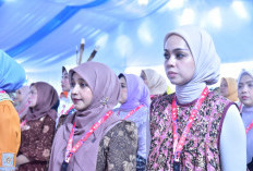 Momentum Majukan Potensi Kerajinan Lokal Daerah, Nadiyah dan Marsha Lystia Ikuti Puncak HUT Ke-46 Dekranas 