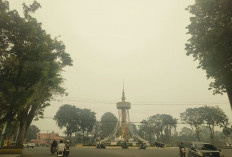 Makin Parah! Langit Kota Jambi Menguning, Udara Masuk Kategori Sangat Tidak Sehat, Karhutla Belum Usai