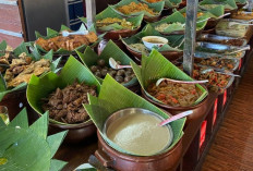 Bukan Food Vlogger, Kenapa Rombongan PNS Justru Sering Jadi Patokan Cari Tempat Makan?