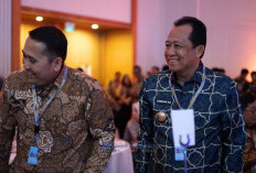  Bupati Muaro Jambi Hadiri Penganugerahan Pemerintah Daerah Berprestasi Regional Sumatera