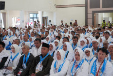 Kloter 19 Berangkat! Dua Jemaah Haji Asal Kerinci dan Merangin Tertunda karena Sakit