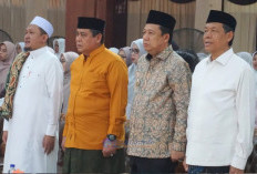 Bupati BBS Hadiri Wisuda Akbar ke-5 Ponpes Darul Arifin, Apresiasi Peran Pesantren Cetak Generasi Berakhlak