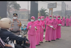 Kapolres Tanjab Timur Pimpin Pembagian Masker Gratis