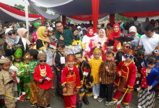  Pawai Pembangunan HUT ke-81 RI di Batang Hari Berlangsung Meriah 