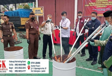 Kejari Bungo Musnahkan Barang Bukti dari 52 Perkara, Sabu Seberat 1,1 Kilogram Ikut Dimusnahkan