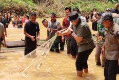Bupati Merangin, H M Syukur Didampingi Wabup Buka Lubuk Larangan Telun