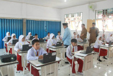 Bupati Anwar Sadat Pastikan Pelaksanaan Tes Akademik SD Berjalan Lancar