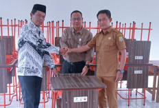 Belasan SD di Tanjab Timur dan Tanjab Barat Mendapat Bantuan Ribuan Meubelair Dari SKK Migas-PetroChina