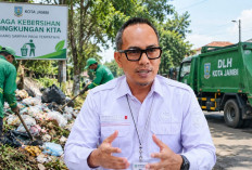 DLH Kota Jambi Soroti Warga Luar Kota Buang Sampah Sembarangan, Camat dan Lurah Diminta Bertindak