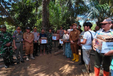 Wabup Sarolangun Gerry Trisatwika Tinjau Banjir, Instruksikan Evakuasi dan Penanganan Cepat