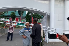 Dugaan Penipuan, Kemenhaj Periksa Korban dan Pemilik Travel Umroh di Kejati Jambi, Sempat Terjadi Keributan 