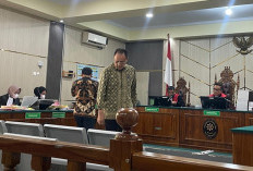 Fakta Sidang! Eks Kadisdik Jambi Akui Terima Transfer dari Terdakwa, Bantah Terima Koper Rp1 Miliar