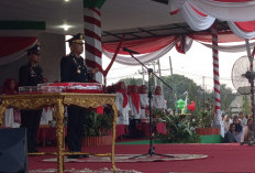   1.000 Pelajar Meriahkan Penurunan Duplikat Merah Putih di Batang Hari