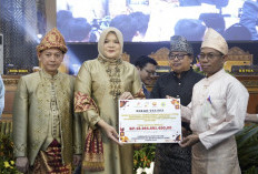 Momen Paripurna HUT ke-27 Tanjab Timur, SKK Migas-PetroChina Serahkan Program PPM Rp18 Miliar