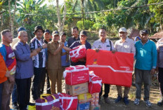 Pemkab Merangin Salurkan Bantuan untuk Korban Banjir Bandang di Pamenang Selatan