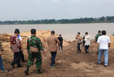 Longsor Ancam Fasilitas Vital, Turap Sungai Pasir Panjang Diperjuangkan