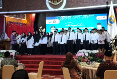 Al Haris Kukuhkan Petugas Haji Jambi 2026, Pelayanan Maksimal untuk Jemaah Lansia